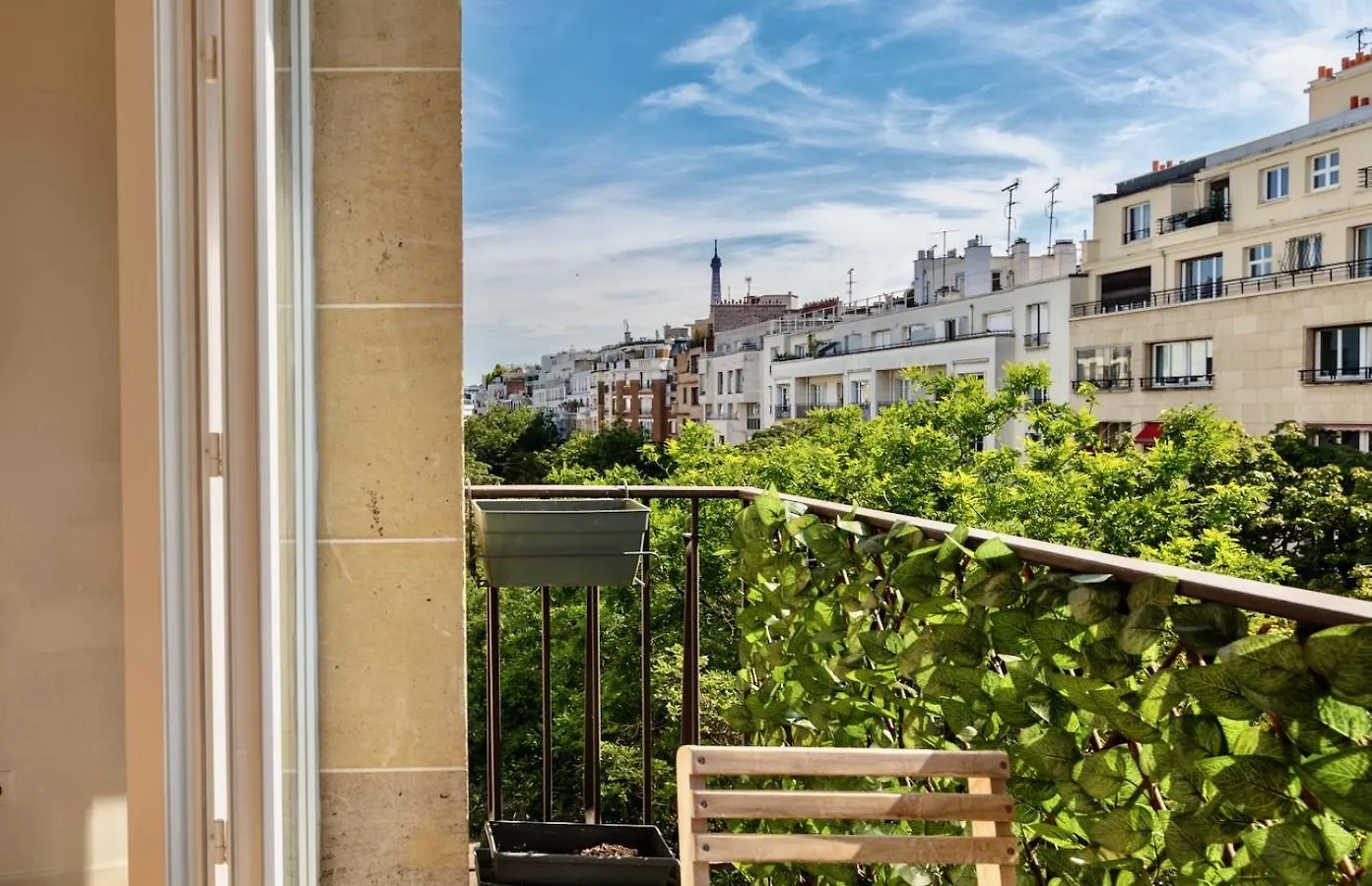 Apartamento Paris 16Th 2 Bedrooms Near Eiffel Tower Renovated Balcony 2-4 Person