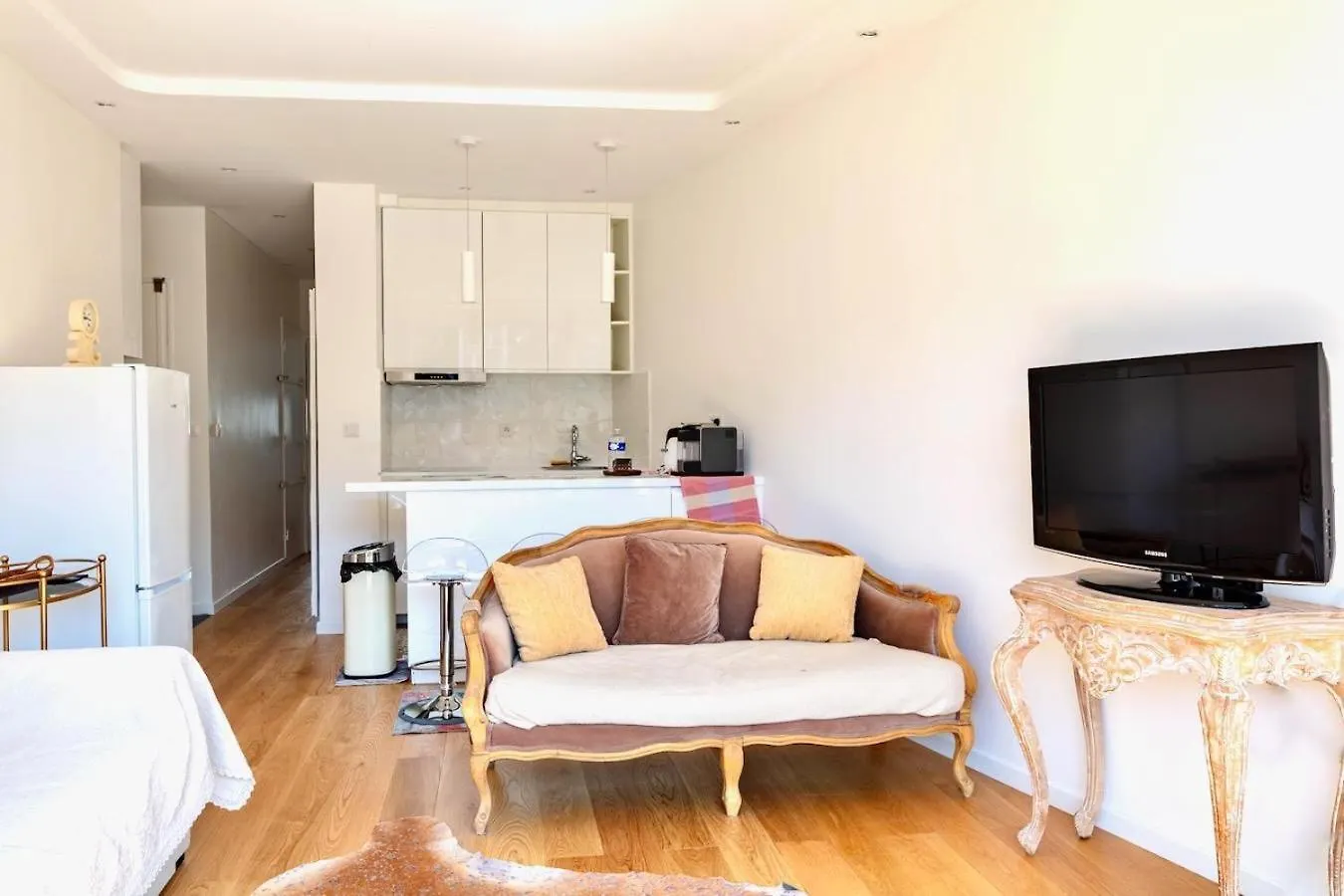 Paris 16Th 2 Bedrooms Near Eiffel Tower Renovated Balcony 2-4 Person Francia