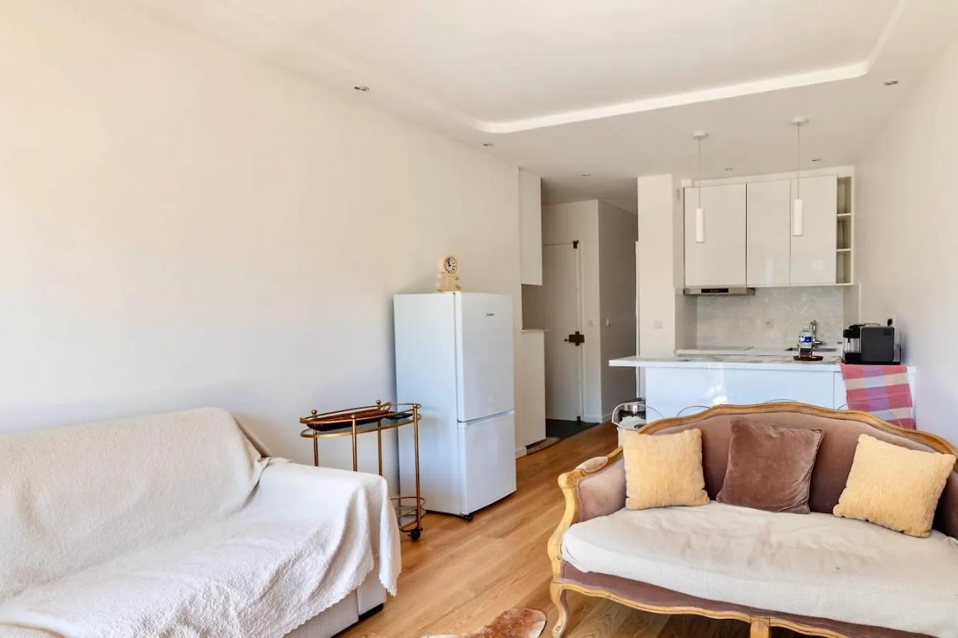 Paris 16Th 2 Bedrooms Near Eiffel Tower Renovated Balcony 2-4 Person Διαμέρισμα
