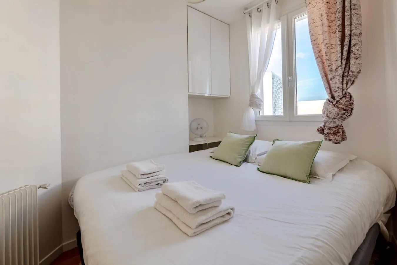 Διαμέρισμα Paris 16Th 2 Bedrooms Near Eiffel Tower Renovated Balcony 2-4 Person Γαλλία